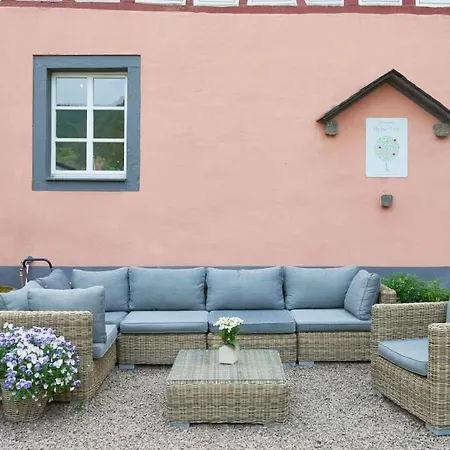 In Mosel With 3 Bedrooms 펜션