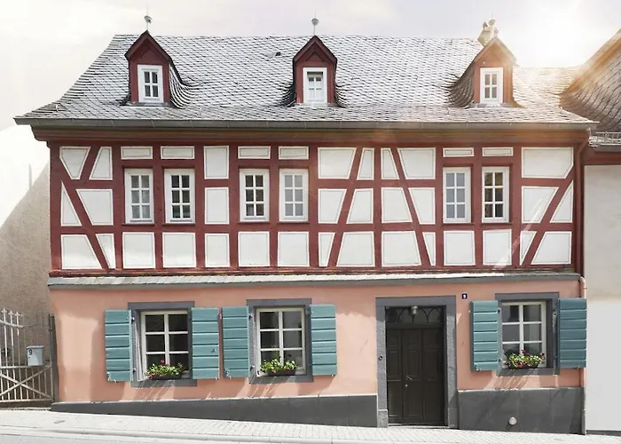 In Mosel With 3 Bedrooms * 特赖斯-卡尔登
