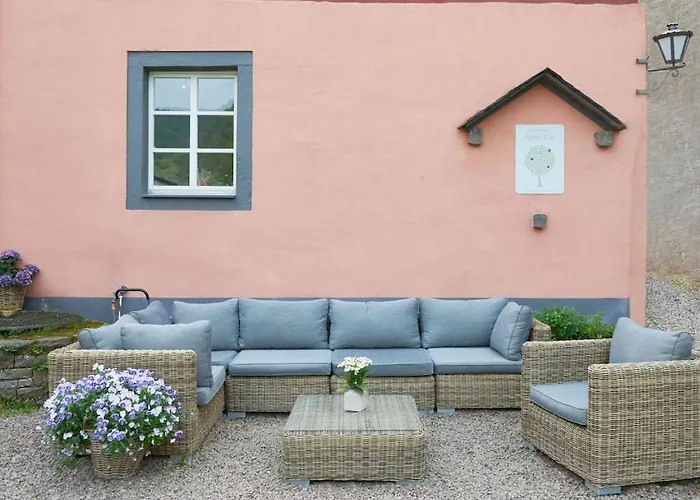 In Mosel With 3 Bedrooms 度假居